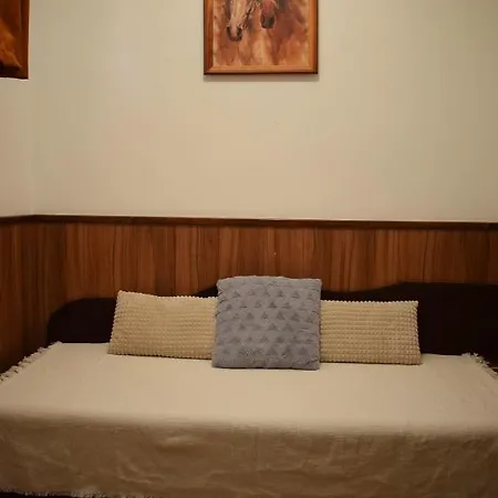 Helikon 32 アパート *