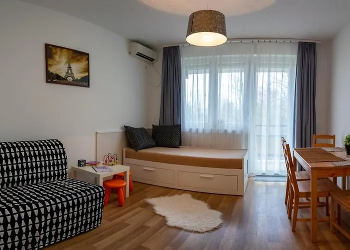 דירה Helikon 32 *