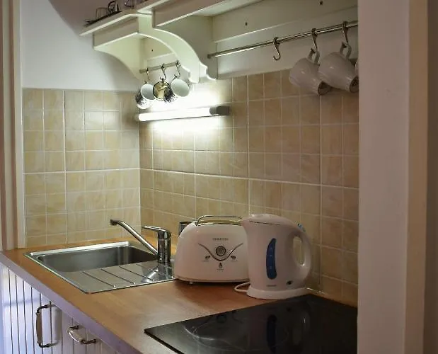 Helikon 32 * קסזטלי